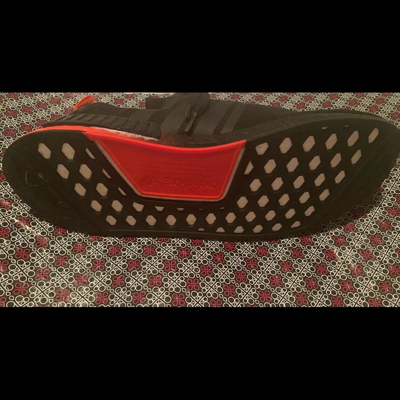 ***SOLD OUT*** Men’s Adidas Shoes Dark Vader/ STARWARS - Picture 3 of 5